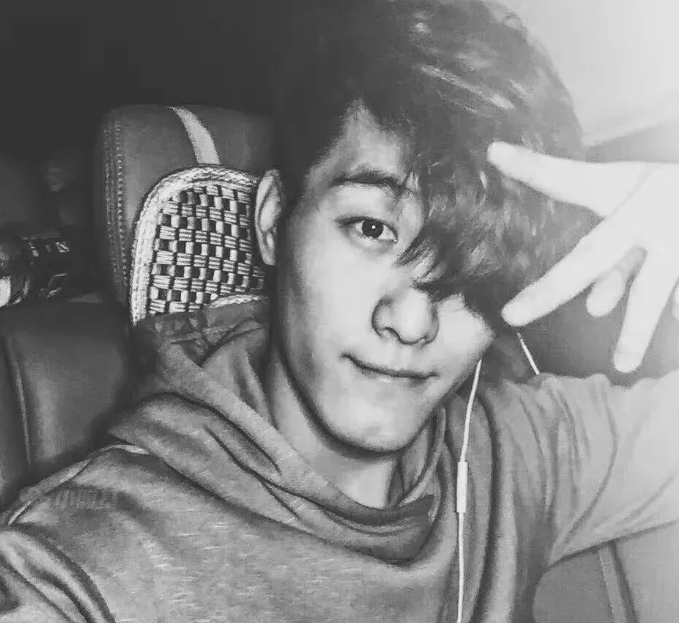 广东180大肌肉帅哥!健身教练居然是模特! - 51虹马 广东180大肌肉帅哥!健身教练居然是模特! - 51虹马