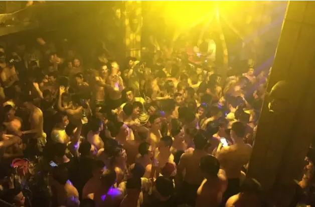 泰国泼水节最全攻略:一场男人的狂欢盛宴 - 51虹马 泰国泼水节最全攻略:一场男人的狂欢盛宴 - 51虹马