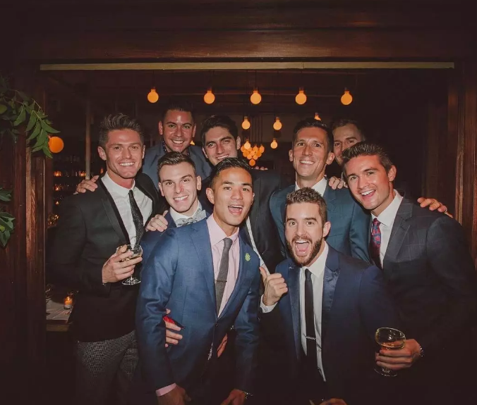 亚裔肌肉男床照疯传,性感腹肌可以舔一年! - 51虹马 亚裔肌肉男床照疯传,性感腹肌可以舔一年! - 51虹马