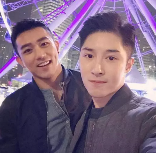 捕获一只野生忠犬肌肉男，行走的荷尔蒙扒光了更好看 - 51虹马