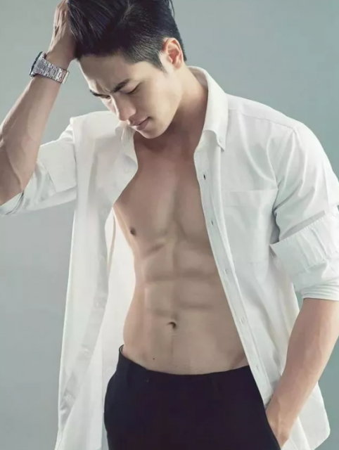 越南鲜肉 混血男模 - 51虹马 越南鲜肉 混血男模 - 51虹马