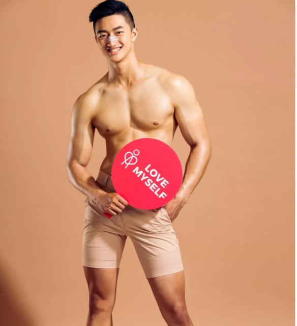 看点∣捕获一只体育生大大大鲜肉，186.C.M筋肉小哥哥！ - 51虹马