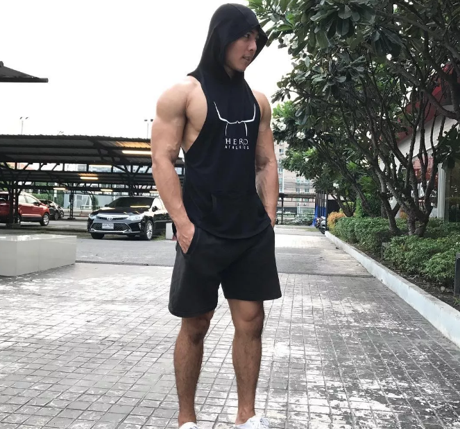 看点∣当童颜巨乳筋肉天菜脫掉衣服，腹毝旺盛荷尔蒙爆棚！ - 51虹马