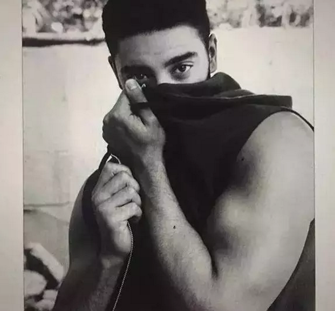 17岁出柜,两年后变性,“她”是火遍全美的最励志肌肉男模! - 51虹马 17岁出柜,两年后变性,“她”是火遍全美的最励志肌肉男模! - 51虹马