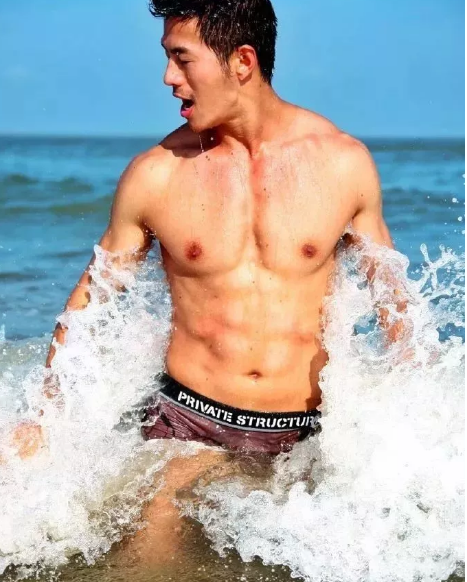 李小兵の不可描述阳刚美,制服/军警/捆.绑.哪款是你的菜？ - 51虹马