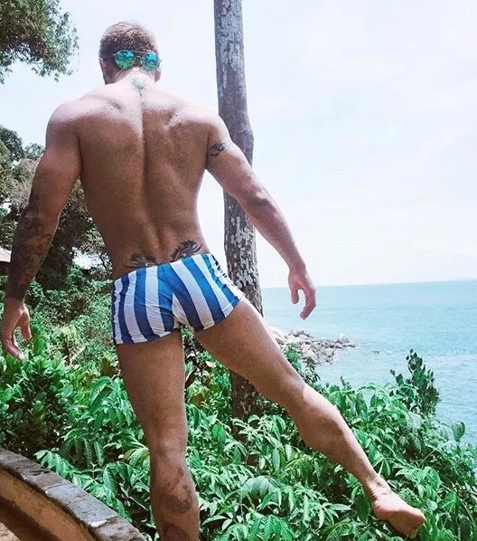 国产名媛，颜值跟身材都无可挑剔 - 51虹马