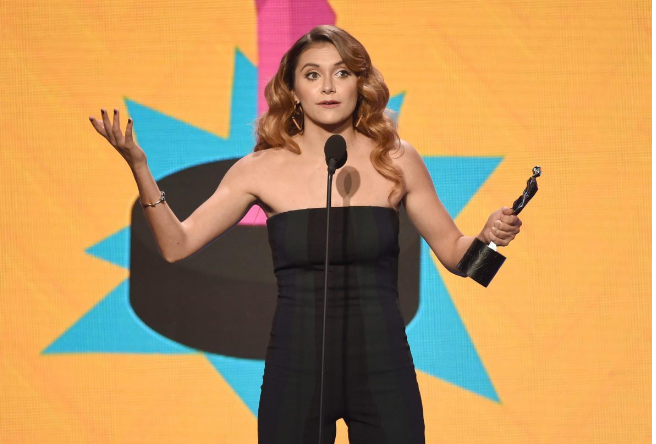 迪士尼《小查与寇弟》演员艾莉森出柜 - 51虹马