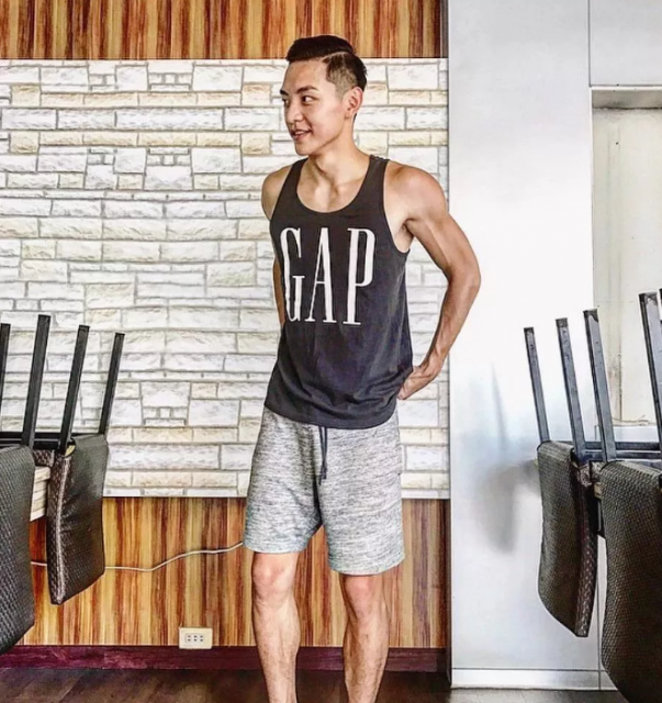 看点∣台大体育生校草人帅身材好，满屏荷尔蒙大长腿公狗腰吸睛又撩粉！ - 51虹马