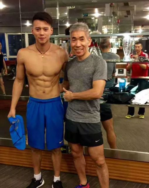 他曾是刘姥姥的亲密健身私教？体育生果然很强 - 51虹马