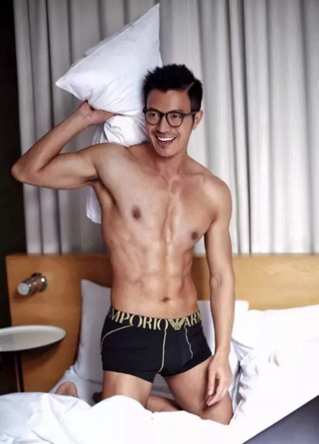 李小兵の不可描述阳刚美,制服/军警/捆.绑.哪款是你的菜？ - 51虹马