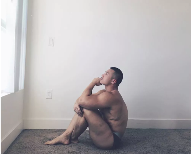 粗壮帅男...下面给10分！ - 51虹马