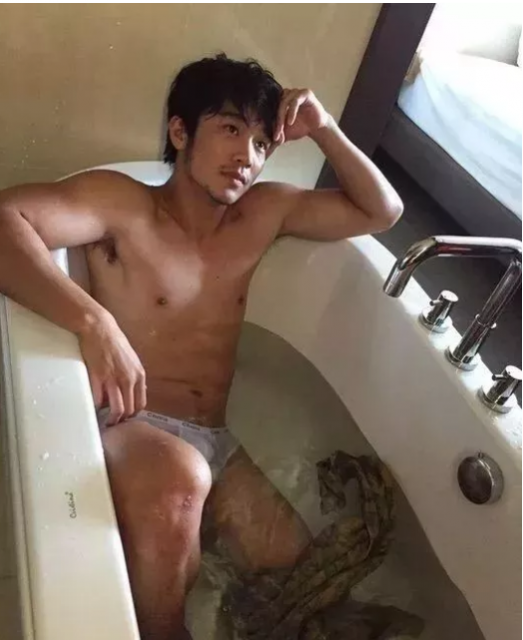 泰国泼水节后，最后火的居然是他？ - 51虹马