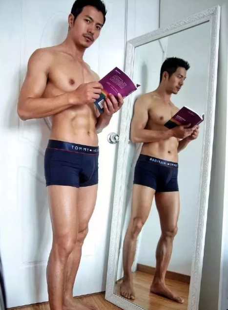 李小兵の不可描述阳刚美,制服/军警/捆.绑.哪款是你的菜？ - 51虹马