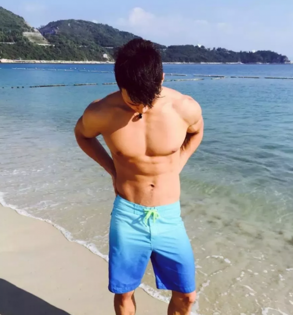 他曾是刘姥姥的亲密健身私教？体育生果然很强 - 51虹马