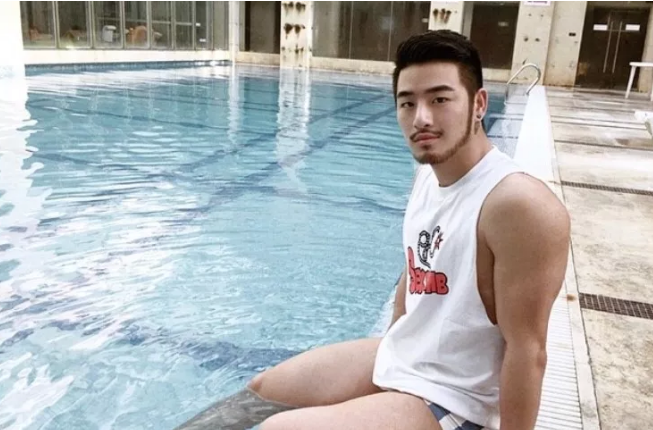 国产名媛，颜值跟身材都无可挑剔 - 51虹马