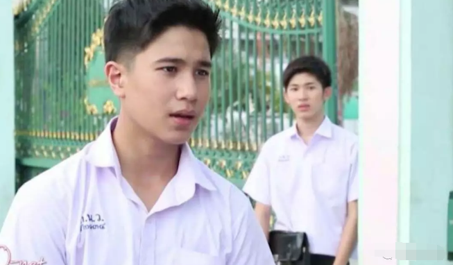 《爱的测验》 泰国同志电视剧,主要讲述了两个同性恋之间的故事 - 51虹马 《爱的测验》 泰国同志电视剧,主要讲述了两个同性恋之间的故事 - 51虹马