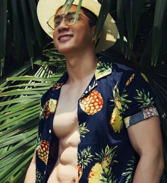 史上肌肉最漂亮的帅哥教练，帮你扒到了他最新INS照！ - 51虹马