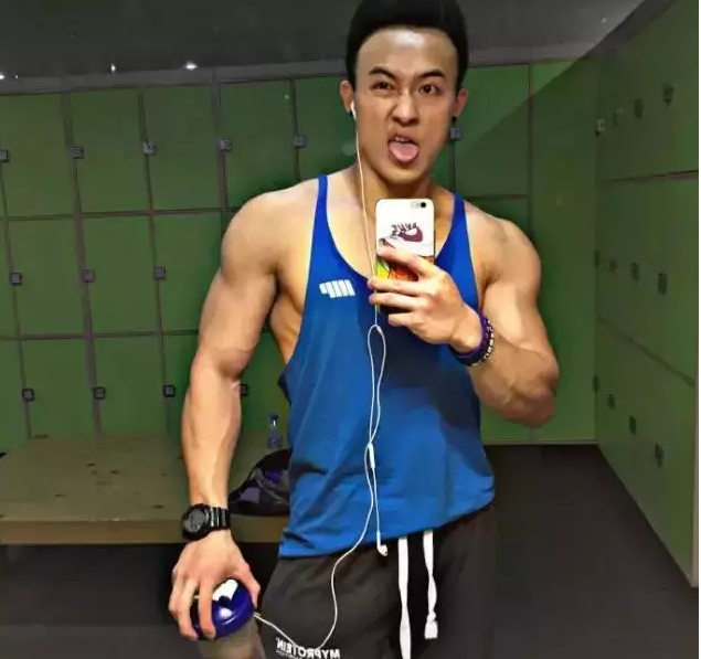 逗比男的励志路 他是如何成为一个火热健身男神的 - 51虹马