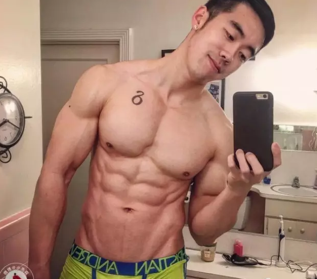 新扒一枚好肉医学生，硬成这样想被推倒！ - 51虹马