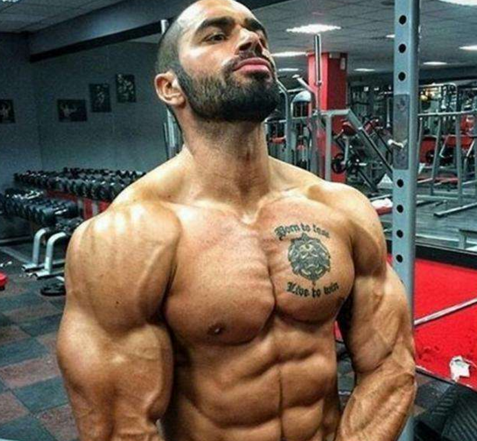 虐肩超级组训练计划: 9个动作全面细致地塑形打造完美肩部 - 51虹马