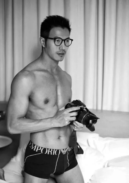 李小兵の不可描述阳刚美,制服/军警/捆.绑.哪款是你的菜？ - 51虹马