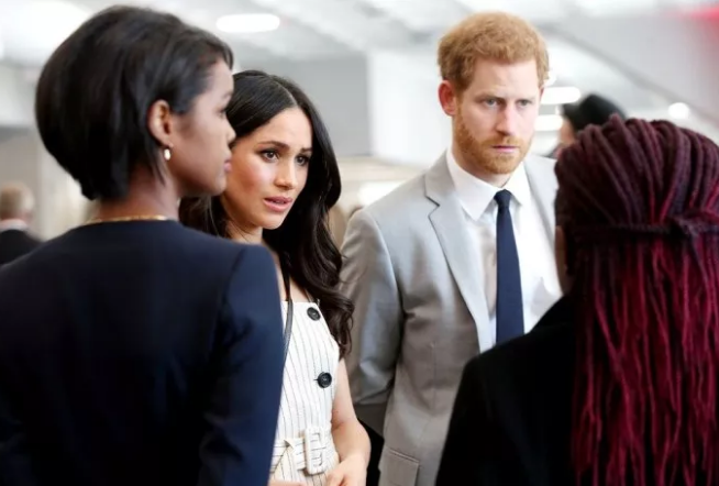 所有打飞机的男性都是gay？香港大学成功研发HIV新药物？ - 51虹马