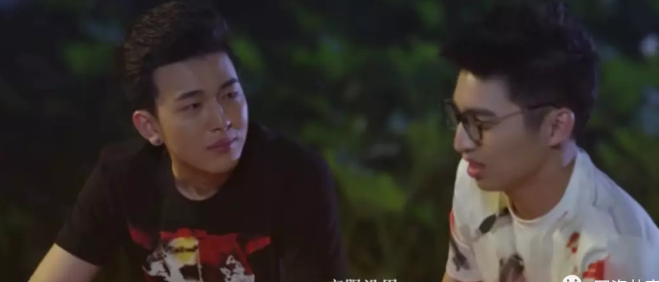 《类似爱情》两部全 穷小子掰弯直男阔少 - 51虹马