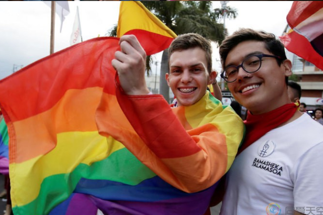 名媛包晗放弃Gay圈名利 转职做房产中介 - 51虹马