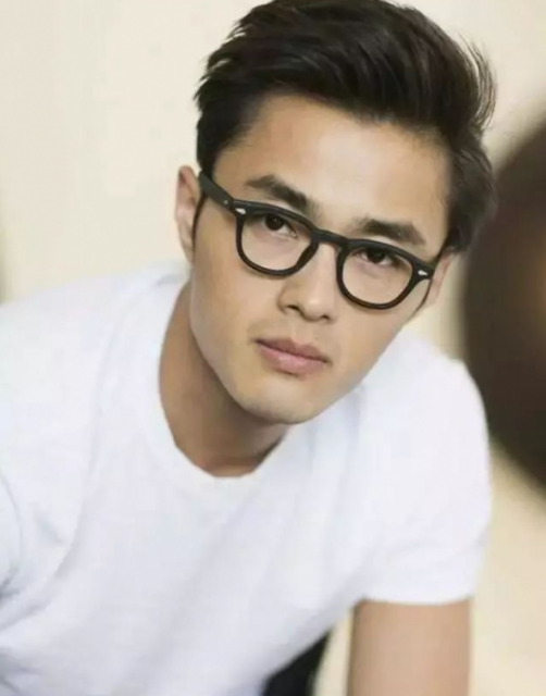 2018最新男士流行发型 潮男时尚发型图片 - 51虹马 2018最新男士流行发型 潮男时尚发型图片 - 51虹马