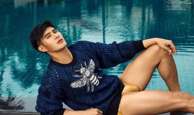 曾经揩油视频火爆朋友圈的他，居然能忍受狗狗对自己做这种事！ - 51虹马