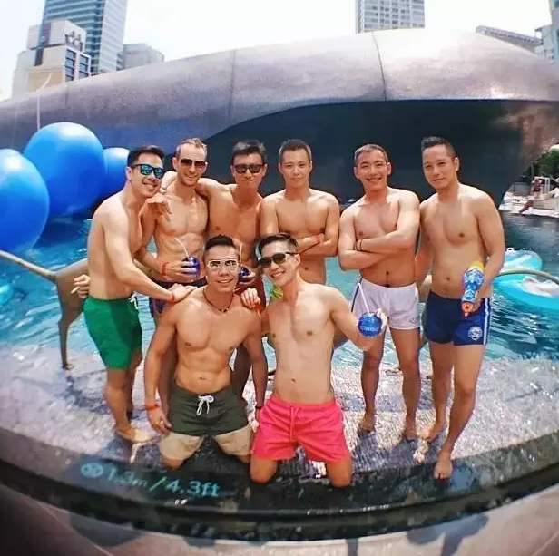 和男友去泰国泼水节,他还想带个人回来! - 51虹马 和男友去泰国泼水节,他还想带个人回来! - 51虹马