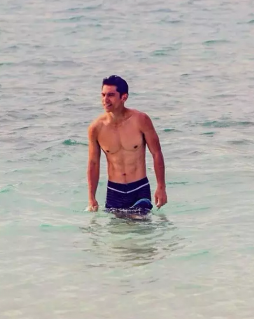 被众多明星觊觎的好肉体，子弹肌一哥非他莫属！ - 51虹马