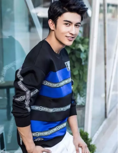 花美男变身肌肉拳受 大鼻子新疆小哥超石更荷尔蒙 - 51虹马