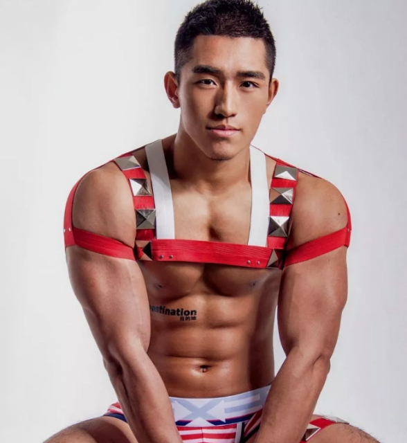 这么乖的曼谷大弟弟，居然没给个C位？ - 51虹马