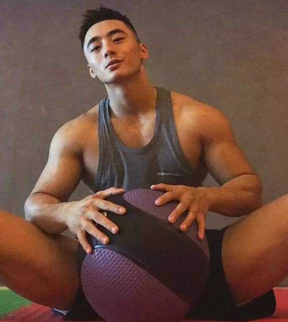 2018 Gay圈名媛权威排行榜 - 51虹马