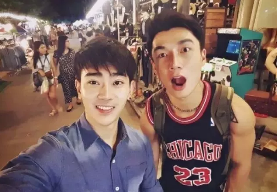 《男得有情郎》男男版的《非诚勿扰》 - 51虹马 《男得有情郎》男男版的《非诚勿扰》 - 51虹马