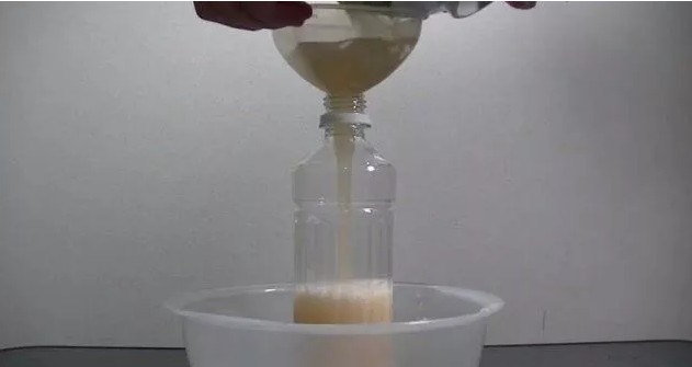 男网友自制可食用飞机杯，爽不爽！！！ - 51虹马