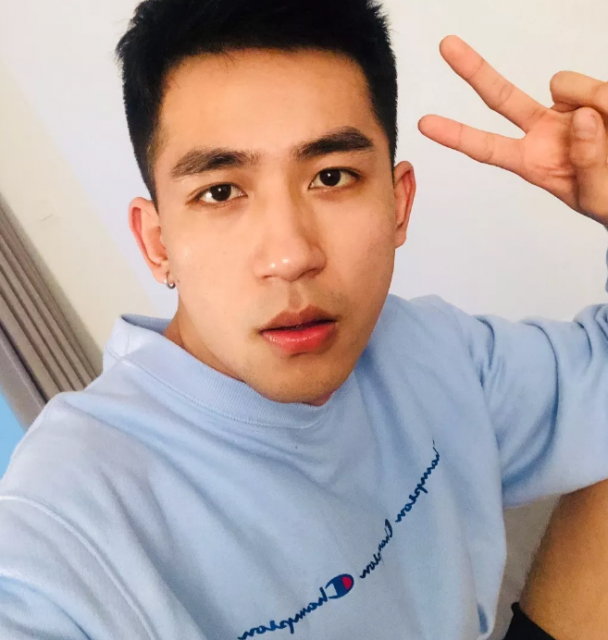 帅哥∣97年小奶狗鲜肉校草，像不像你下一任男盆友？－－吕根 - 51虹马