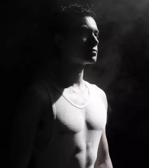 “什么是忠犬攻?”“我这样的。” - 51虹马 “什么是忠犬攻?”“我这样的。” - 51虹马