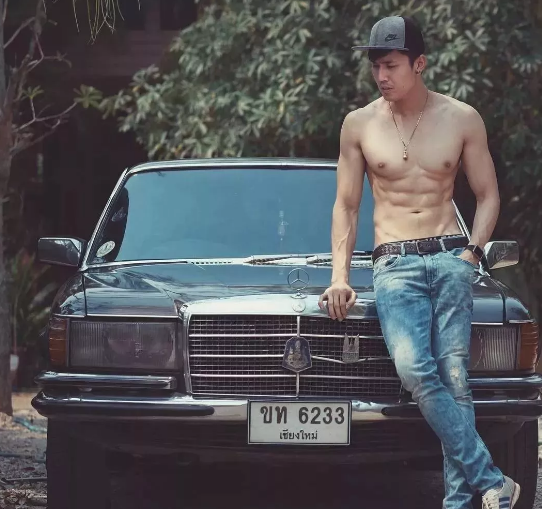 泰蓝 白嫩帅气男模 蛟龙出海 - 51虹马 泰蓝 白嫩帅气男模 蛟龙出海 - 51虹马