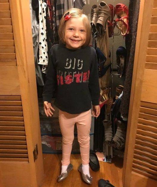 少年告白被拒 变性成正妹成功与他热恋;英国一6岁男童跨性别 酷妈帮他扮女孩 - 51虹马 少年告白被拒 变性成正妹成功与他热恋;英国一6岁男童跨性别 酷妈帮他扮女孩 - 51虹马