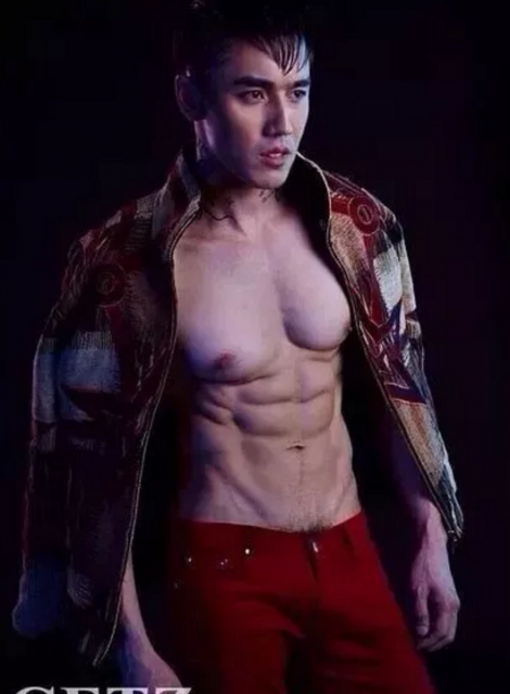 泰蓝 白嫩帅气男模 蛟龙出海 - 51虹马 泰蓝 白嫩帅气男模 蛟龙出海 - 51虹马