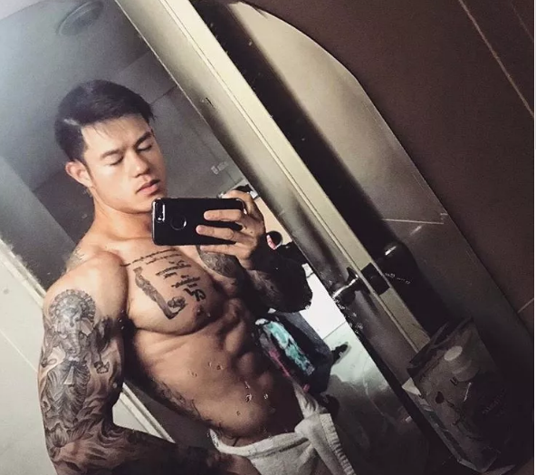 狼狗型筋肉健身教练兼模特 - 51虹马