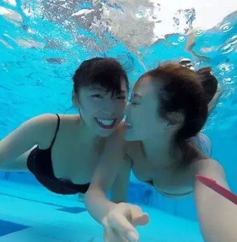 日本gay密度最高的游泳池，女性在这里可以放心游泳 - 51虹马