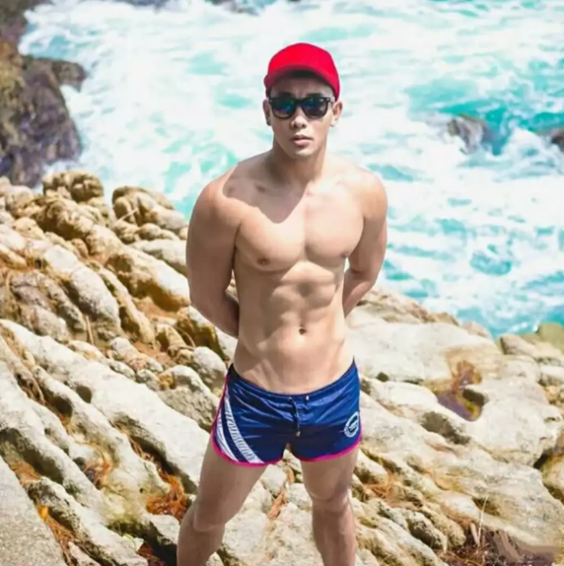 視頻 | 性感泰國大肌霸帥哥約你海邊開趴 - 51虹马