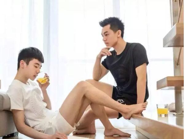 约炮的那么多,为什么约个炮这么难。 - 51虹马 约炮的那么多,为什么约个炮这么难。 - 51虹马