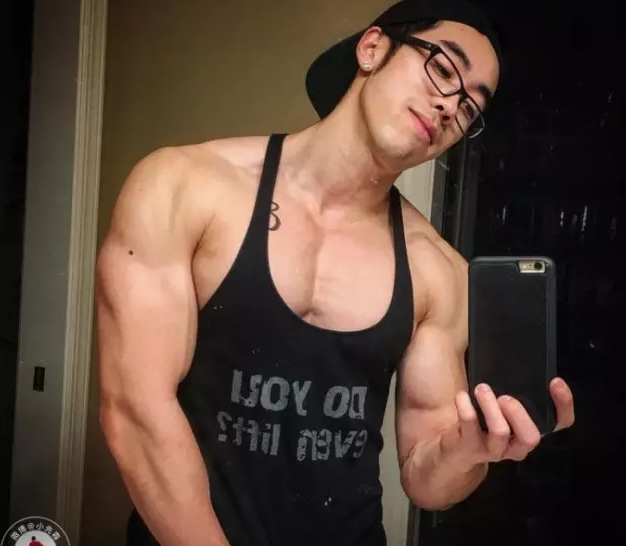 新扒一枚好肉医学生，硬成这样想被推倒！ - 51虹马