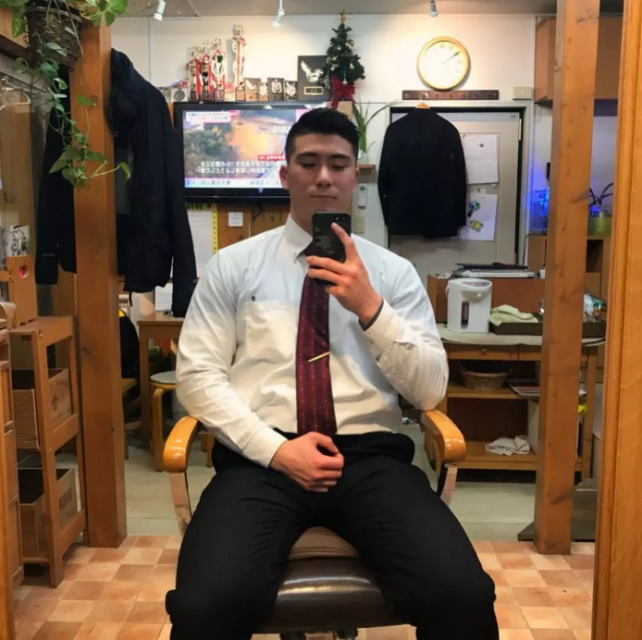 圈内网红在迪士尼饮水池小便被疯传? - 51虹马 圈内网红在迪士尼饮水池小便被疯传? - 51虹马