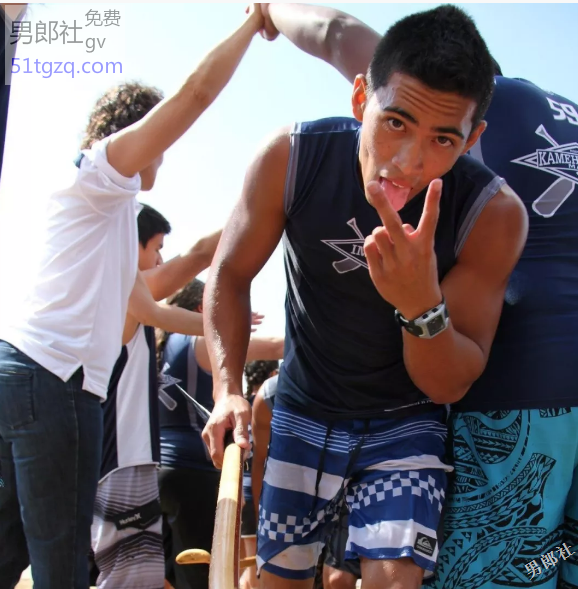 人小屌大!体育生泄露他“大”秘密! - 51虹马 人小屌大!体育生泄露他“大”秘密! - 51虹马