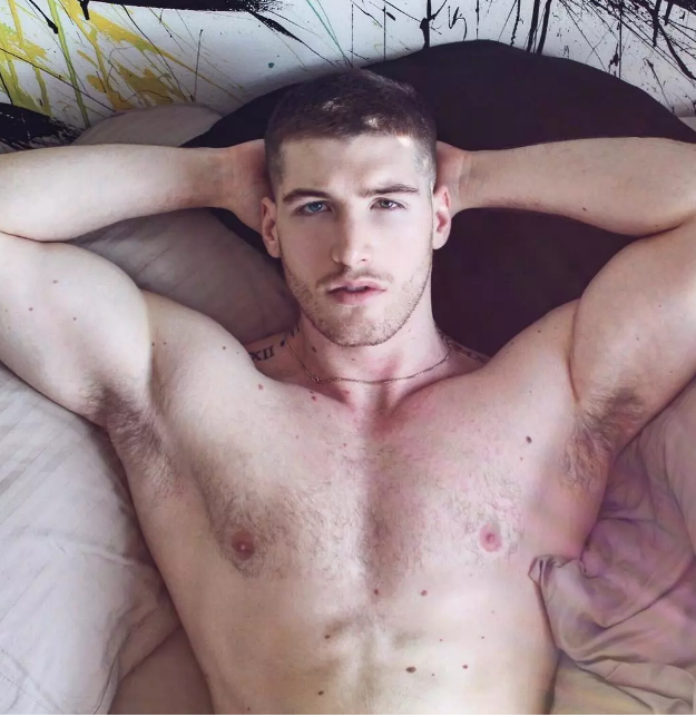 好白菜被猪拱了，超美男模公布他的男友，我不能接受-51虹马